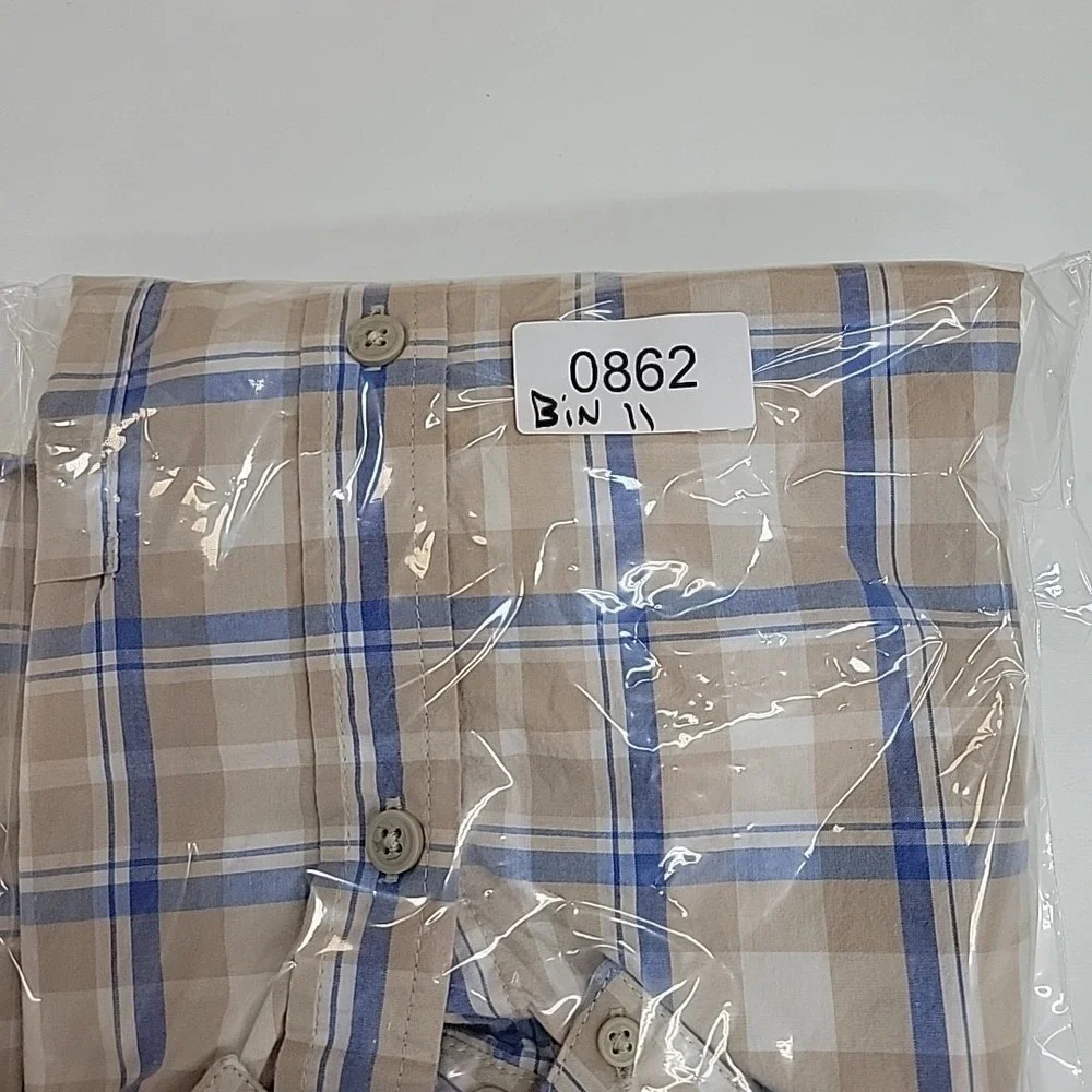 Columbia Button Up Shirt Men's XL Beige Check Short Sleeve Outdoor Casual Preppy